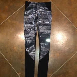 North Face running tights size xs snake print